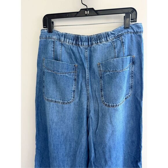 Anthropologie's Pilcro Castaway High-Rise Jeans, Size 31 T Wide Leg Raw Hem - Picture 10 of 15